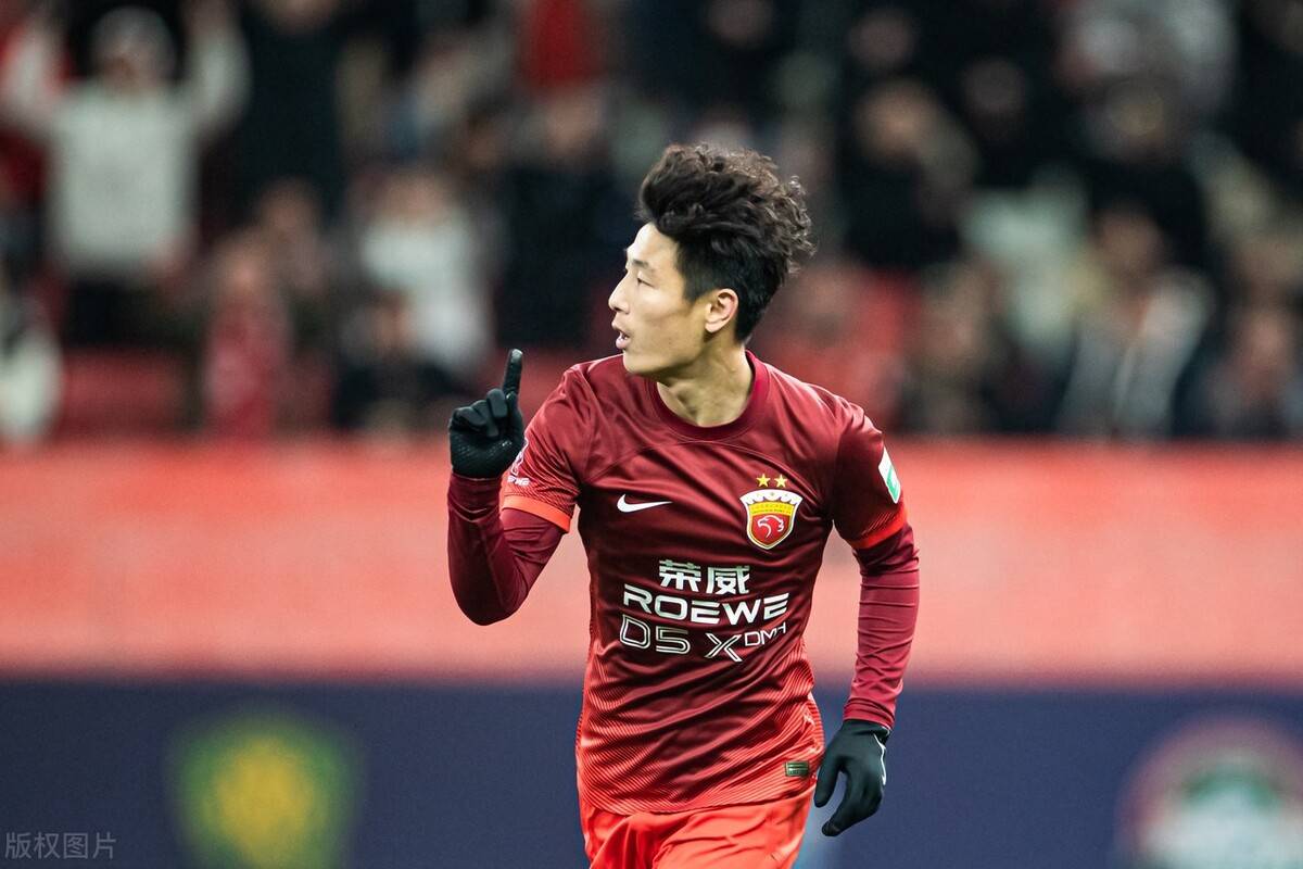 国安错失单刀球，武磊门将神勇扑救成最大功臣！的简单介绍